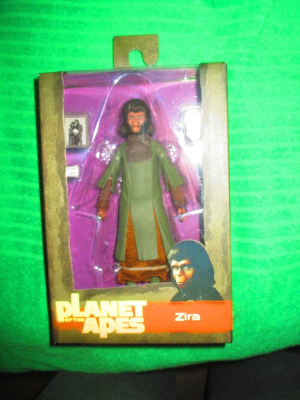 NECA Planet of the Apes ZIRA Action Figure NEW IN BOX